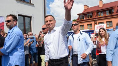 Präsidentschaftswahl in Polen: Wahllokale bis 21 Uhr geöffnet