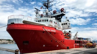 Italienische Küstenwache setzt NGO-Schiff „Ocean Viking“ fest