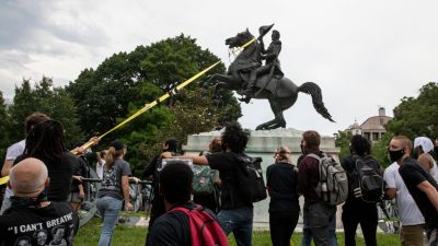 Nationalgardisten stehen zum Schutz von Monumenten bereit – Polizei räumt „autonome Zone“ vor Weißem Haus