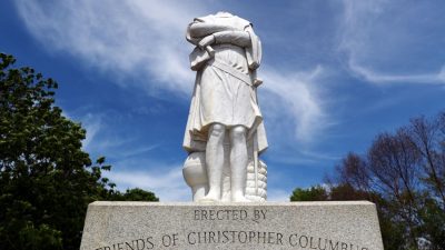 Krieg gegen die Geschichte: Kolumbus-Statue in Richmond, Virginia geschändet