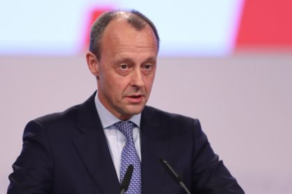 Friedrich Merz wirft Finanzminister Scholz Geldverschwendung vor: Mit dem Geld der Steuerzahler sorgfältig umgehen