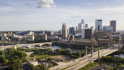 Umstrukturierung: Minneapolis löst Polizeibehörde auf – Afroamerikaner und Demokraten planen Polizeireform