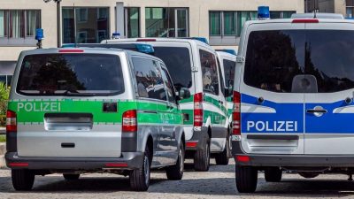 Polizei und Zoll starten Großrazzia gegen Drogenhändler im Raum Bremen