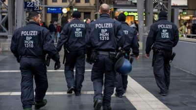 Lockdown 2.0: Bundespolizei soll Infizierte melden und Maskenverweigerer sanktionieren