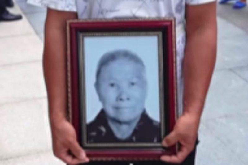 Totgeschlagen: 89-Jährige stirbt bei Zwangsenteignung in China – Schnelle Einäscherung der Leiche