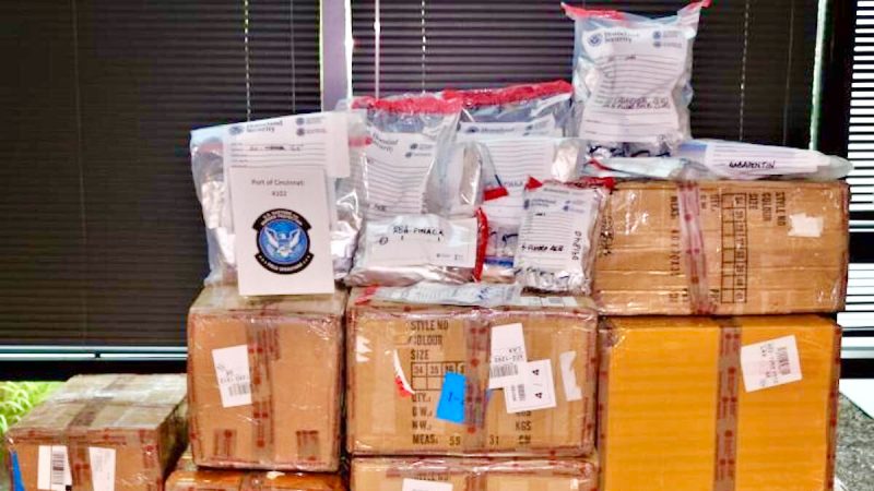 Drogen, Waffen und gefälschte Virustest-Sets: US-Zoll beschlagnahmt illegale Waren aus China im Wert von 1,7 Mio Euro
