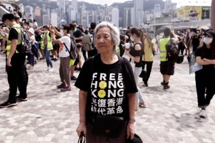 Britischer Premierminister bietet Hongkongern die Einbürgerung an