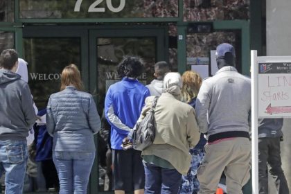US-Arbeitslosenmeldungen erneut überraschend angestiegen