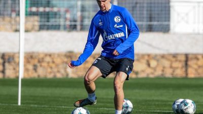 Schalke mit zwei Änderungen gegen Union