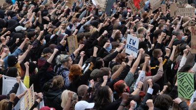 Lauterbach: „Demonstrationen sind ein Sargnagel für die noch bestehenden Regeln“