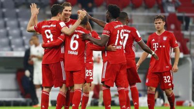 Lewandowski schießt Bayern ins Pokalfinale