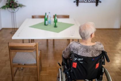 Mehr als 5 Millionen Pflegebedürftige in Deutschland – neun von zehn werden zu Hause versorgt