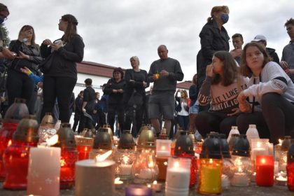 Trauer nach tödlichem Messerangriff an slowakischer Schule