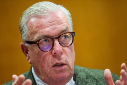 Ärztepräsident warnt vor Panik wegen steigender Infektionszahlen