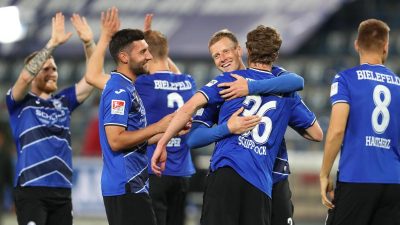Keine Zweifel bei Fans: Arminia Bielefeld feiert Aufstieg