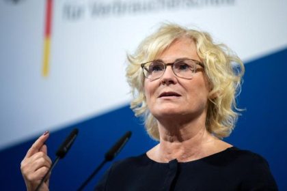 Lambrecht erwartet vollständige Rückkehr zu Grundrechten in wenigen Wochen