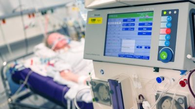 NRW-Gesundheitsminister nun doch offen für Freihalteprämie für Intensivbetten