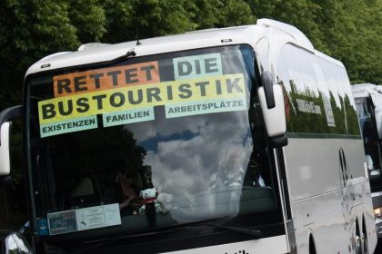 Scheuer plant 170 Millionen-Hilfsprogramm für Busbetriebe