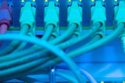Internet-Branche überholt klassische Wirtschaftssektoren