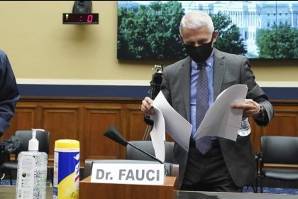 Streit wegen Corona-Tests: Trump will weniger testen – Chefvirologe Fauci mehr
