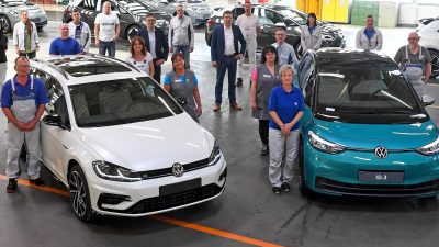 Wehmut bei VW-Werkern: Der letzte Verbrenner aus Zwickau – Jetzt droht vielen Zulieferern das Aus