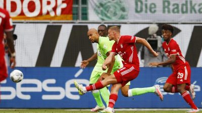 Meister FC Bayern macht in Wolfsburg 100 Saisontore voll