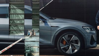 Audi-Chef sieht erheblichen Abstand zum Konkurrent Tesla