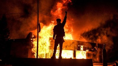 Randale in den USA: Justizminister will gewalttätige Aktivisten wegen „Aufruhrs“ anklagen