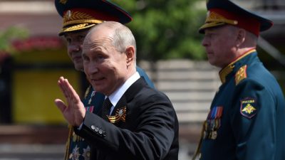 Wählermehrheit stimmt für Putins neue Verfassung – EU-Kommission fordert Untersuchung