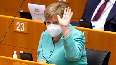 Merkel betont im EU-Parlament Stellenwert der Grundrechte – und sieht Populismus durch Corona-Pandemie entblößt