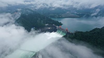 Chinas tödliche Fluten: Millionen Menschen betroffen – Katastrophen treiben KPC in die Enge