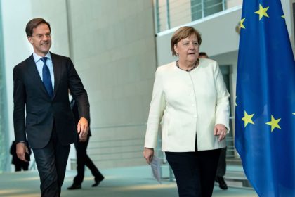 Merkel und Rutte beraten über Corona-Wiederaufbaufonds der EU
