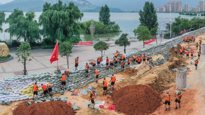Rekord-Level am Poyang: Chinas größter Süßwassersee erreicht Flutmarke von 1998 … und steigt weiter