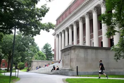 Elite-Uni Harvard erhielt 8,9 Millionen Spenden von Epstein