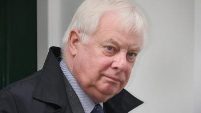 Letzter britischer Gouverneur von Hongkong kritisiert Merkel: „Dialog darf nicht nach Chinas Bedingungen ablaufen“