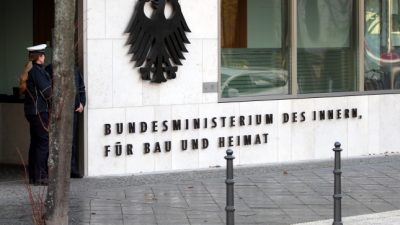 Bundesinnenministerium verteidigt Ermittlungen der Stuttgarter Polizei zum Migrationshintergrund