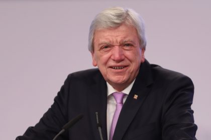 Bouffier kündigt Öffnung von Hotels zu Weihnachten an