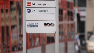 Halle: Mann wird von Straßenbahn überrollt und stirbt