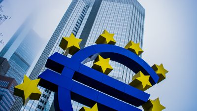 EZB erhöht jährliche Inflationsrate auf zwei Prozent