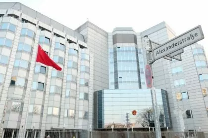 Drei Festnahmen: Deutsches Trio soll geheime Forschungen an China verkauft haben