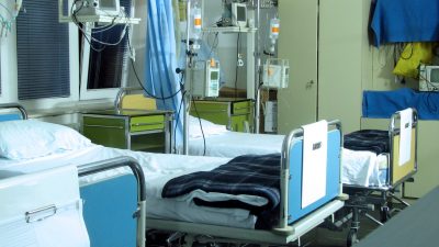 Rätsel um Förderung für Krankenhaus-Betten offenbart: Personal für Tausende Intensivpatienten fehlt