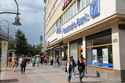 70.000 Deutsche Bank Kunden können Kredite nicht mehr bedienen