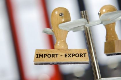 Deutschlands Exporte brechen 2020 um 9,3 Prozent ein