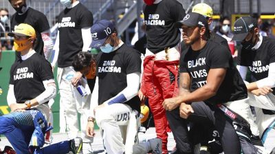 Formel-1-Piloten uneins: 14 Fahrer knien vor Saisonauftakt