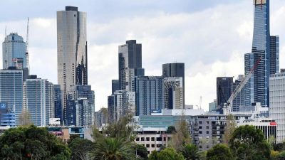 Behörden verlängern Ausgangsbeschränkungen in Melbourne