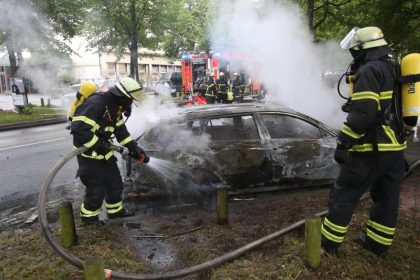 G20-Prozess: Drei Angeklagte wegen Elbchaussee-Randale zu Haftstrafen verurteilt