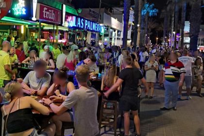 Mallorca schließt Lokale am „Ballermann“