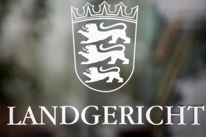 Konstanz: Ex-Mann mit Benzin übergossen und angezündet – 84 Jährige wegen Mordes angeklagt