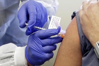 US-Behörden wollen Mitte Dezember mit Corona-Impfungen beginnen
