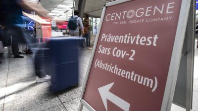 Bayerns Innenminister: Keine Pflicht-Tests unter körperlichem Zwang für Reise-Rückkehrer